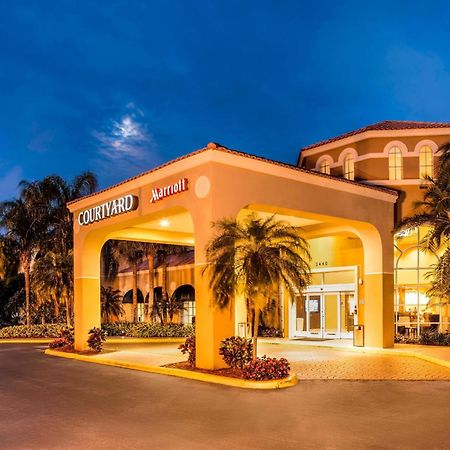 Courtyard By Marriott Fort Lauderdale North/Cypress Creek Екстер'єр фото