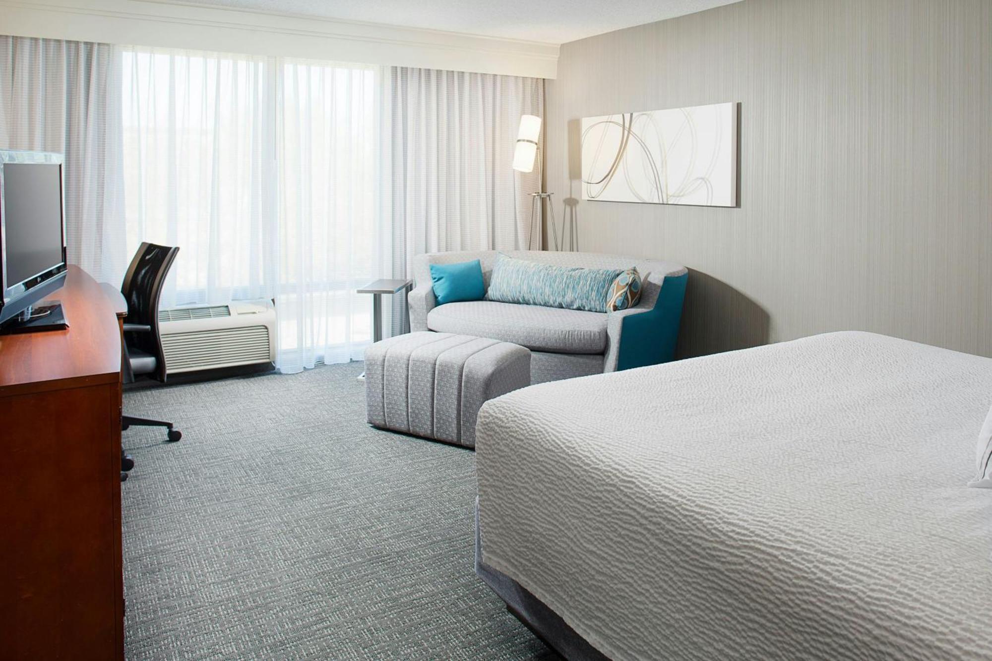 Courtyard By Marriott Fort Lauderdale North/Cypress Creek Екстер'єр фото