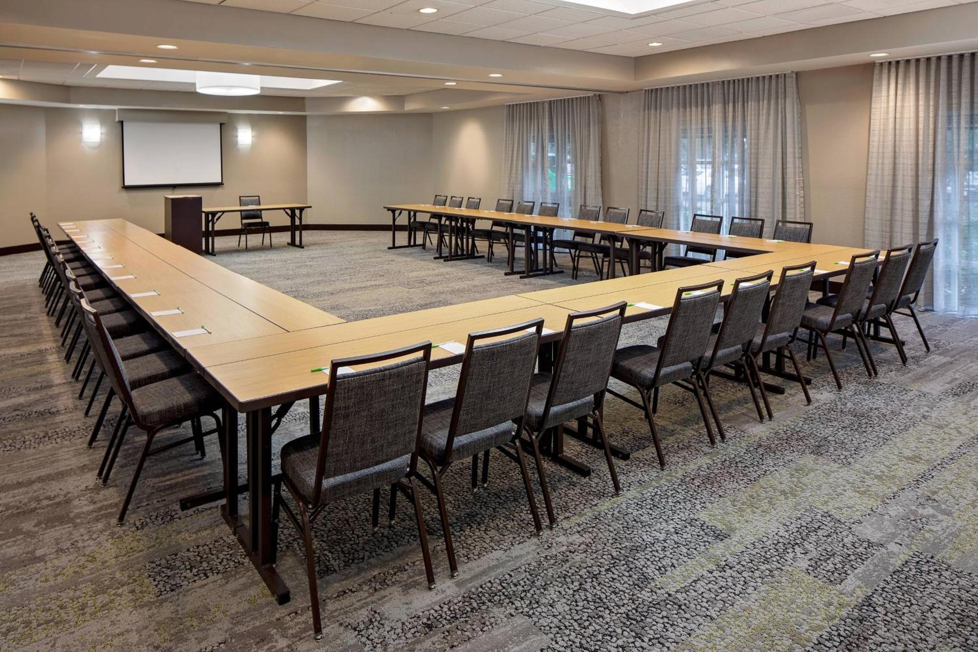 Courtyard By Marriott Fort Lauderdale North/Cypress Creek Екстер'єр фото