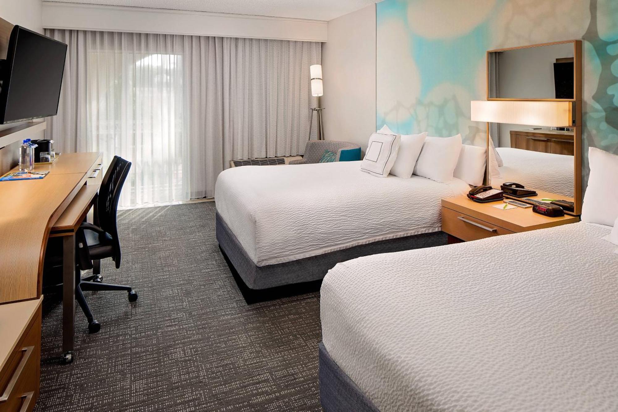 Courtyard By Marriott Fort Lauderdale North/Cypress Creek Екстер'єр фото