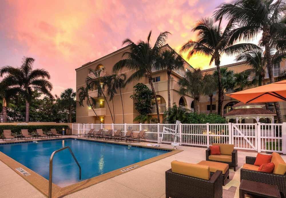 Courtyard By Marriott Fort Lauderdale North/Cypress Creek Екстер'єр фото
